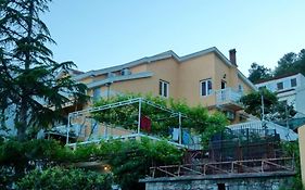 Apartments Antic